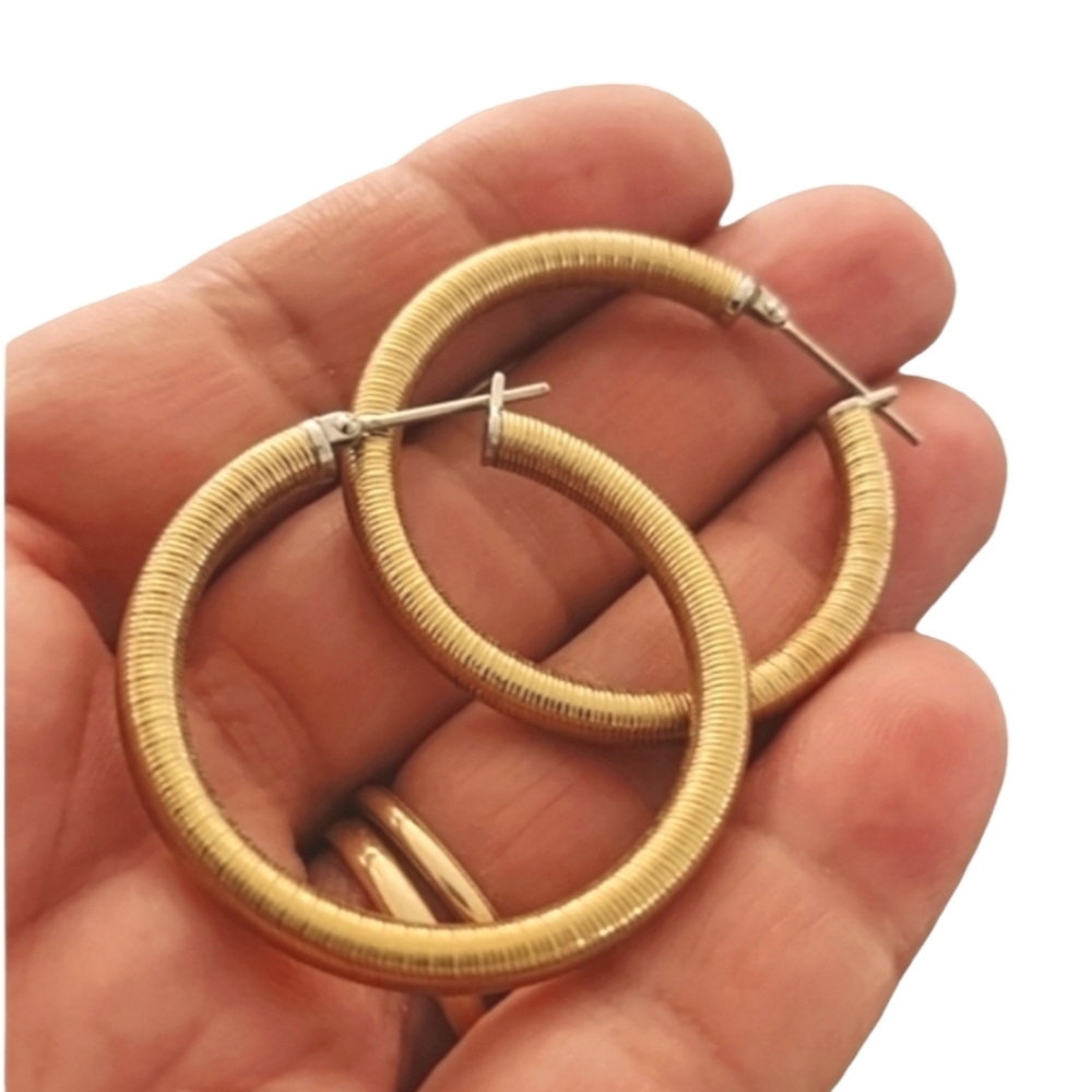 STAINLESS STEEL GOLD TONE Hoop Earrings 1.5 inch Textured Waterproof - Picture 2 of 13